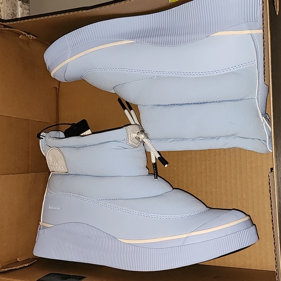 Sorel Brand New Women's Light Blue Winter Boots Snow Boots Waterproof - Picture 9 of 9